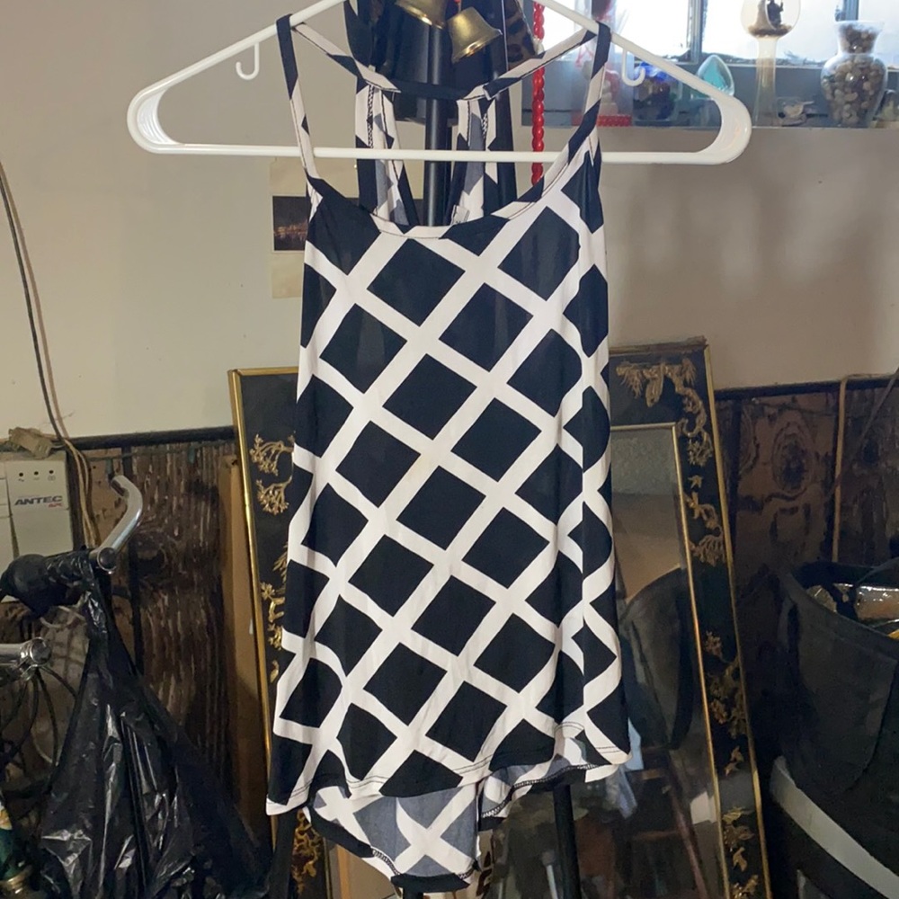 Body Central - not sure what size!